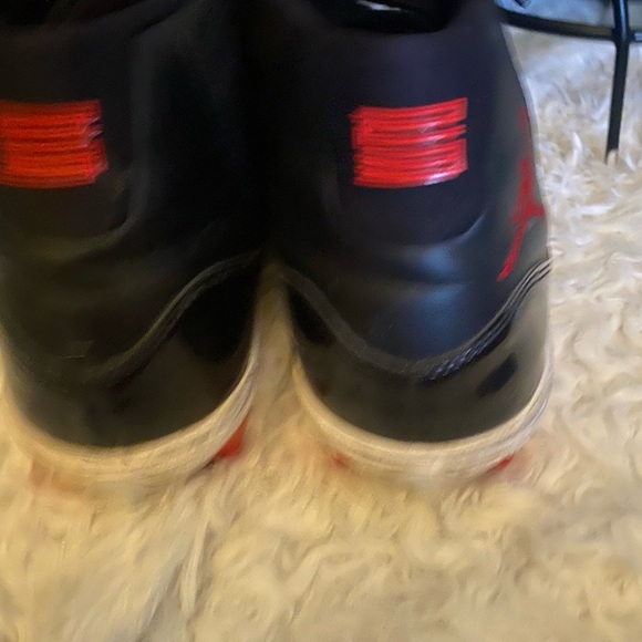 COPY - Jordan cliques - Picture 5 of 7